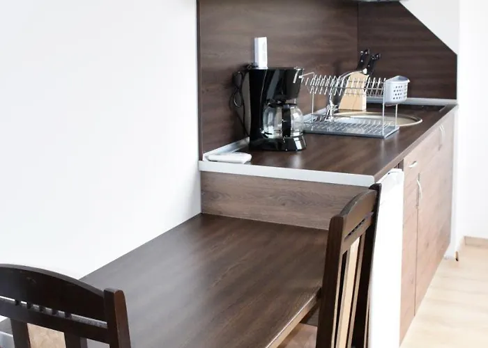 Asi Проживание в семье